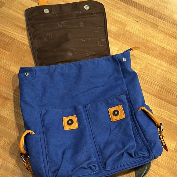 Canvas Backpack by ESHOW - Picture 3 of 4